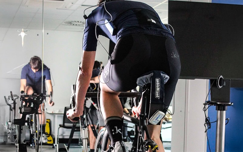 Fizik-One-to-one-deck_05